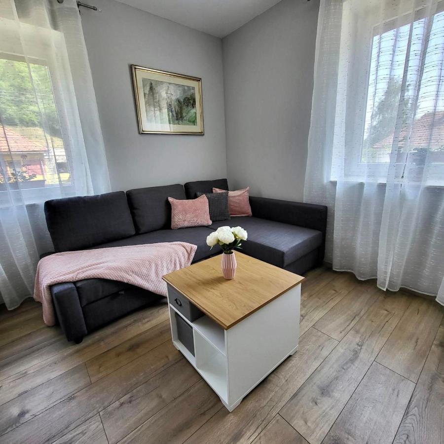 White Luxury Cottage- Matrai Vadaszhaz 4 Matraterenye Bagian luar foto